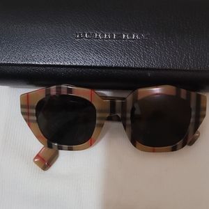 Authentic Burberry Sunglasses